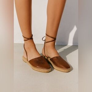 Cole Haan Brown Weaved Leather Espadrille Flats Size 8